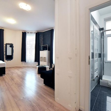 Virtus Apartments And Rooms With Free Private Parking 萨格勒布 外观 照片