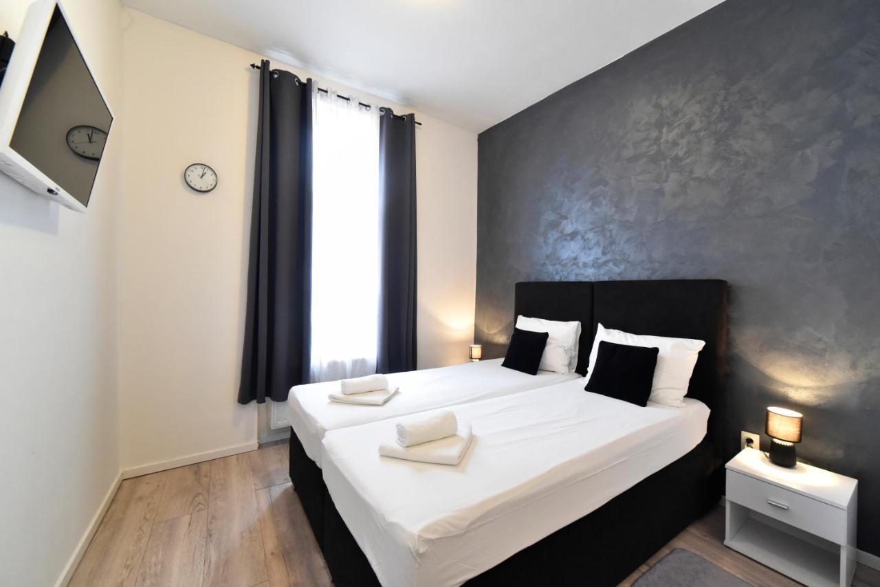 Virtus Apartments And Rooms With Free Private Parking 萨格勒布 外观 照片