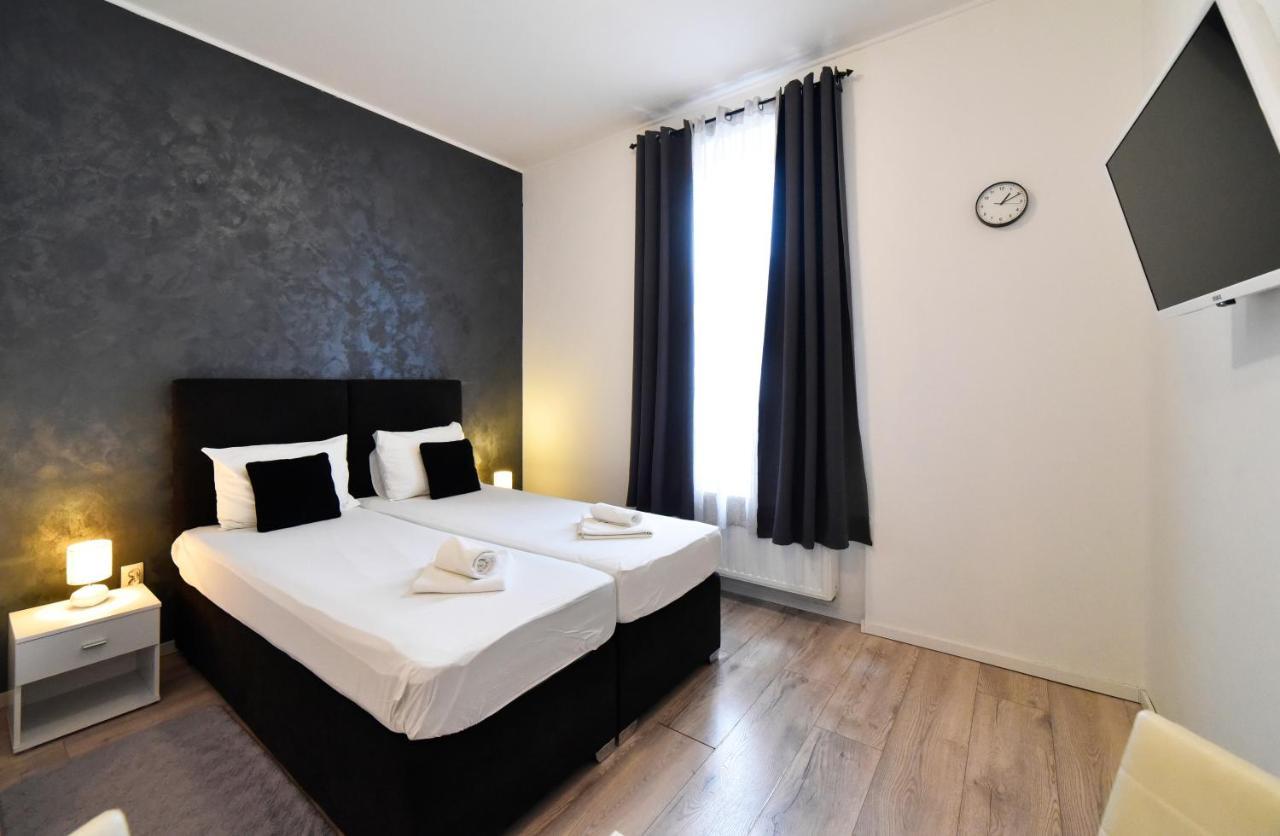 Virtus Apartments And Rooms With Free Private Parking 萨格勒布 外观 照片