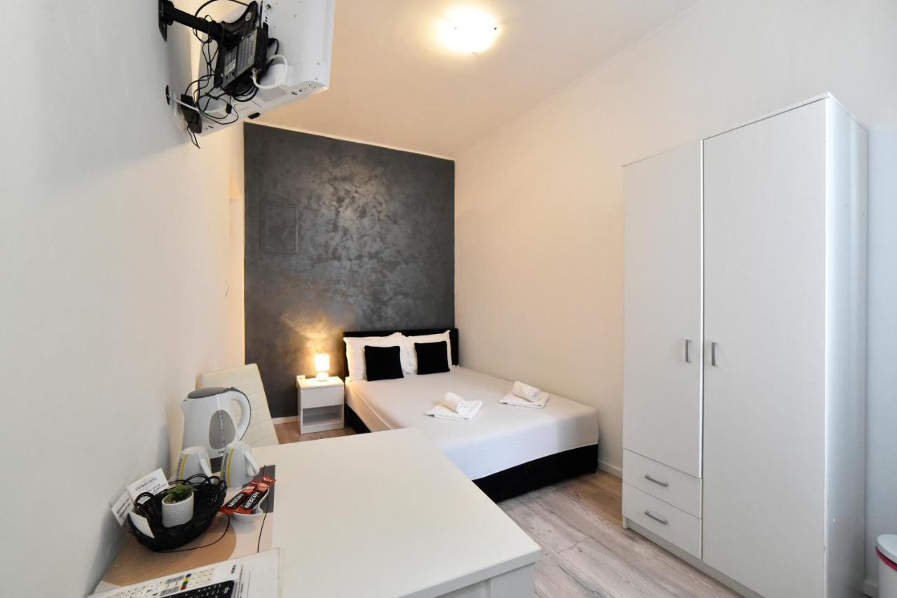 Virtus Apartments And Rooms With Free Private Parking 萨格勒布 外观 照片