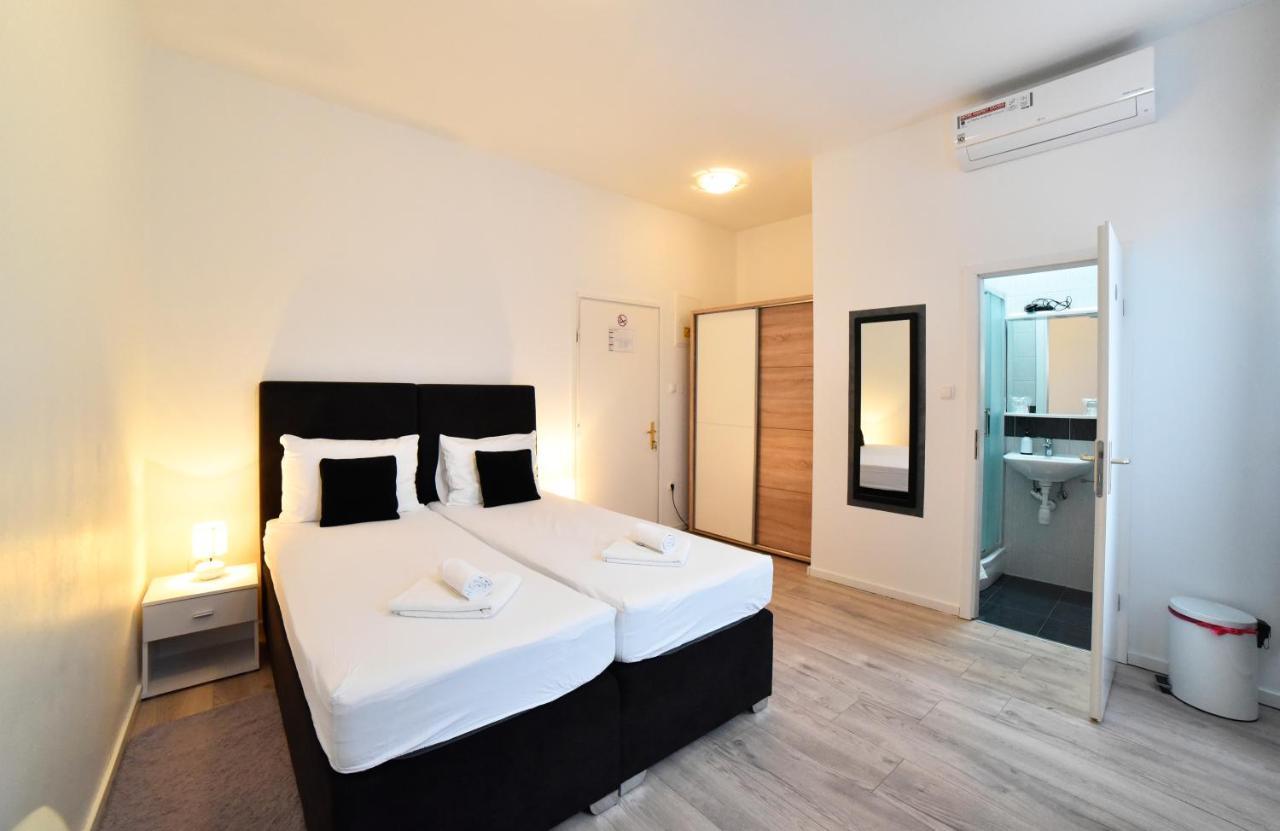 Virtus Apartments And Rooms With Free Private Parking 萨格勒布 外观 照片