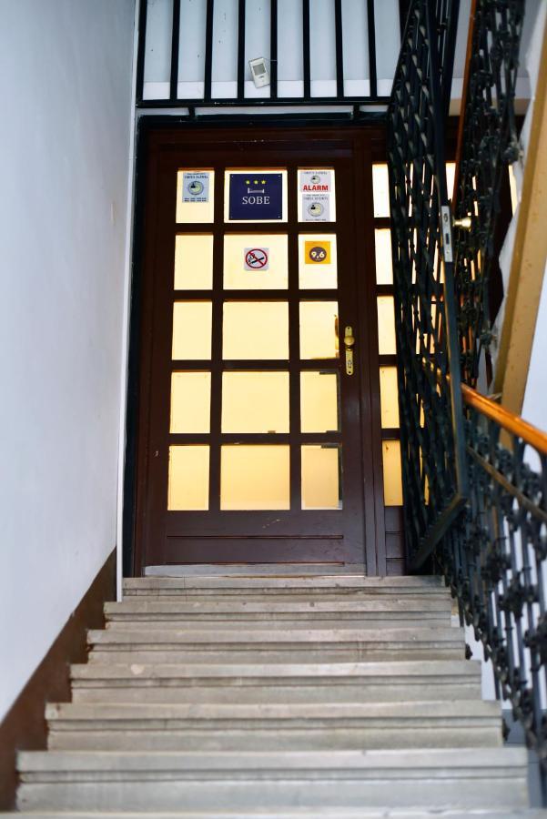 Virtus Apartments And Rooms With Free Private Parking 萨格勒布 外观 照片