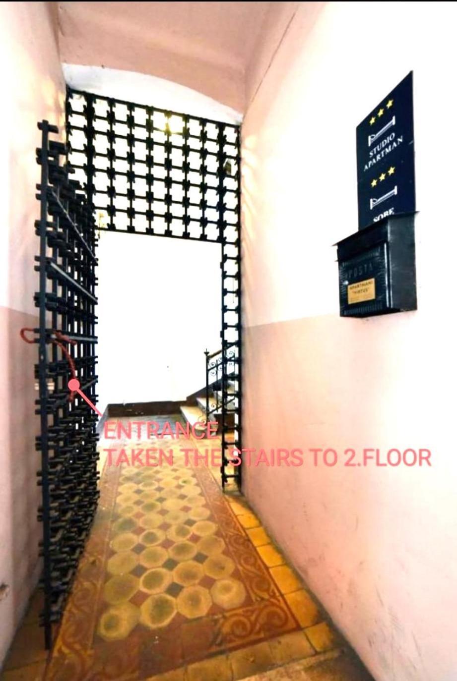 Virtus Apartments And Rooms With Free Private Parking 萨格勒布 外观 照片