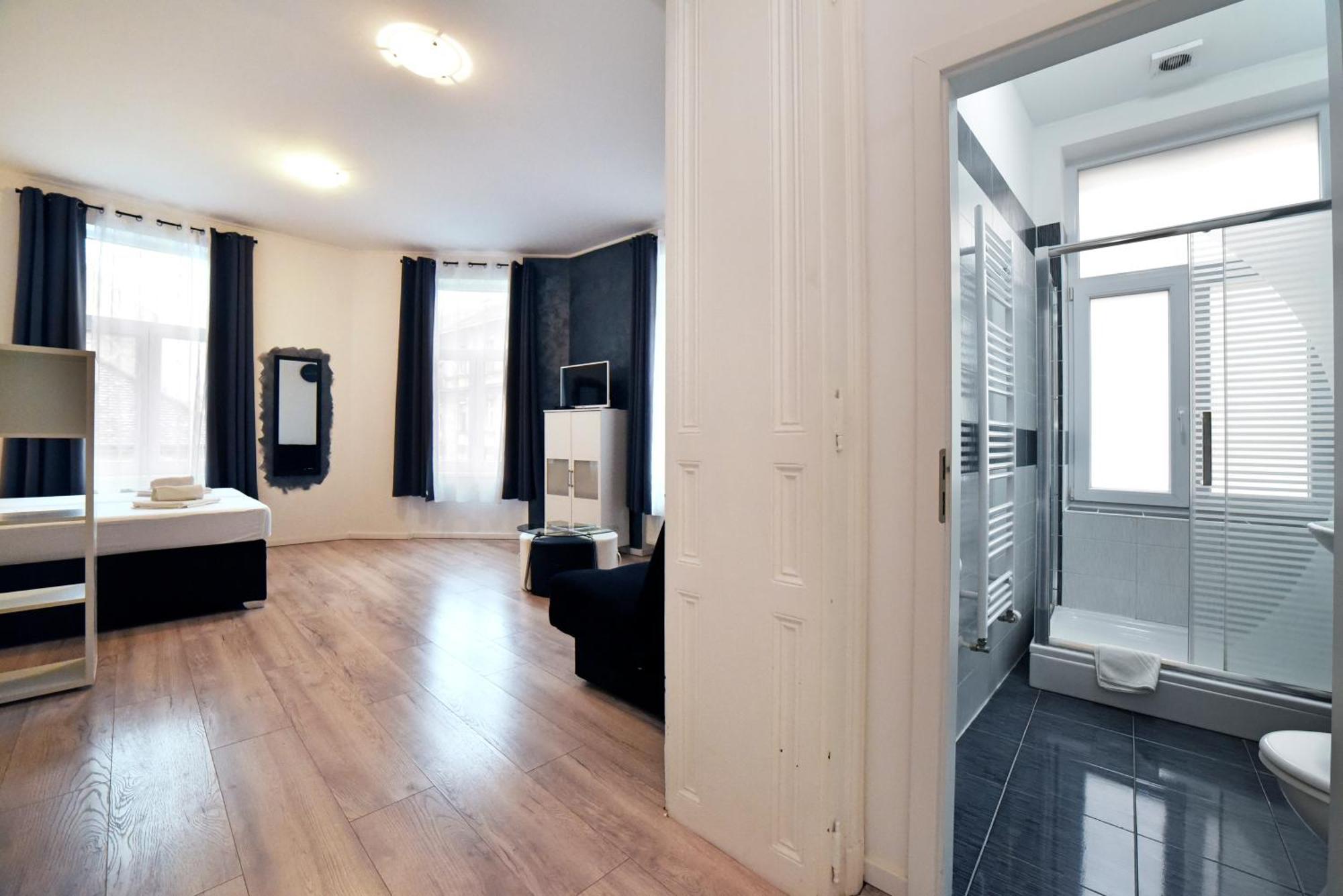 Virtus Apartments And Rooms With Free Private Parking 萨格勒布 外观 照片